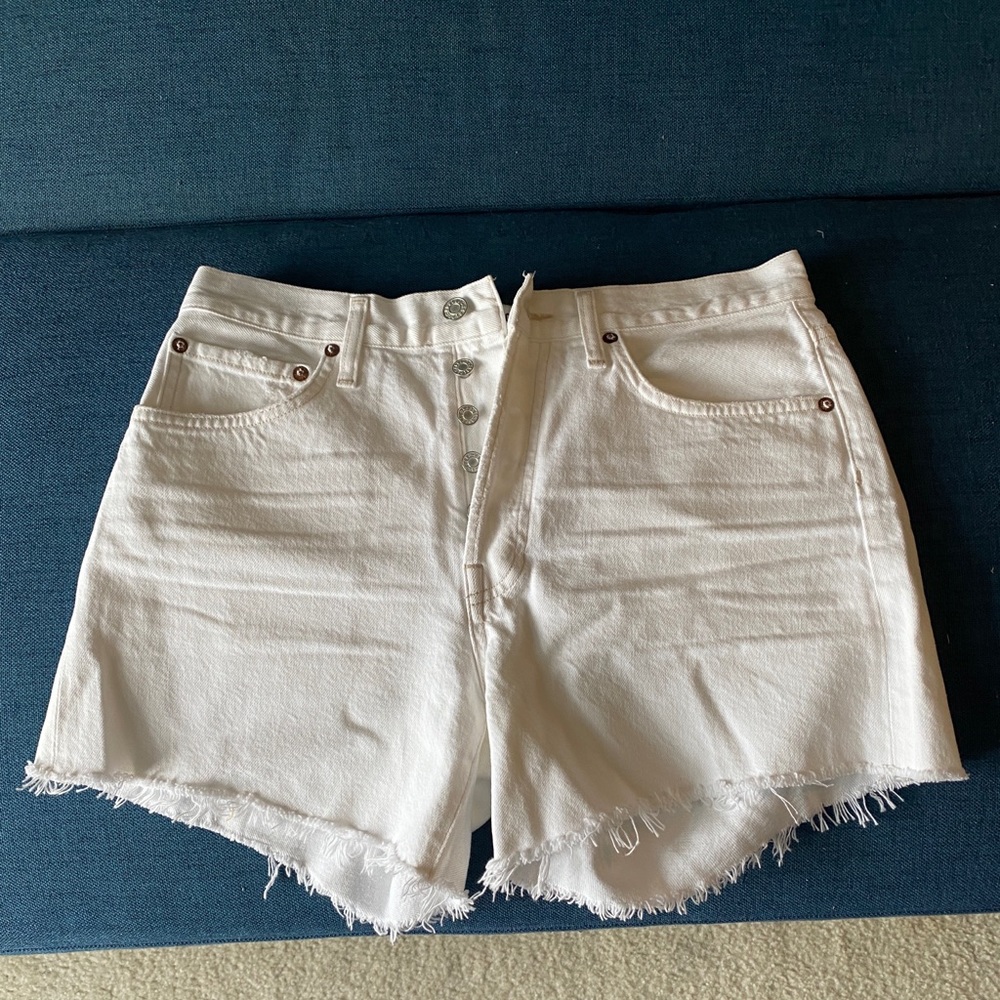 Agolde long short loose fit, size 27, pants cotta color and brand new with tags